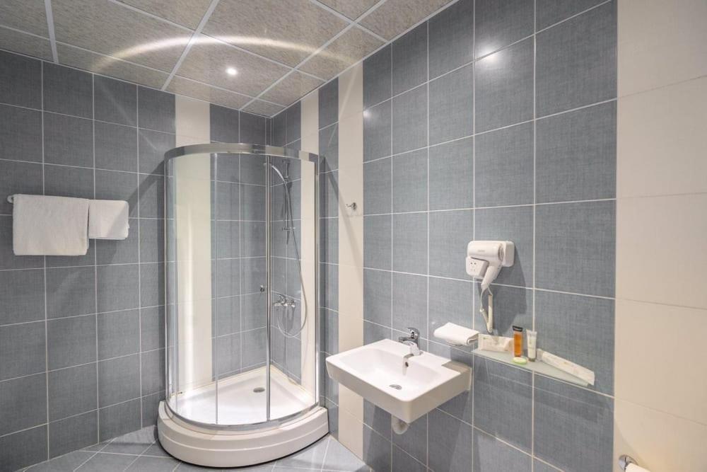 Adeo Hotel Sport & Spa Ruse Ngoại thất bức ảnh